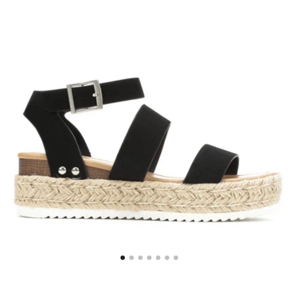 Platform sandals